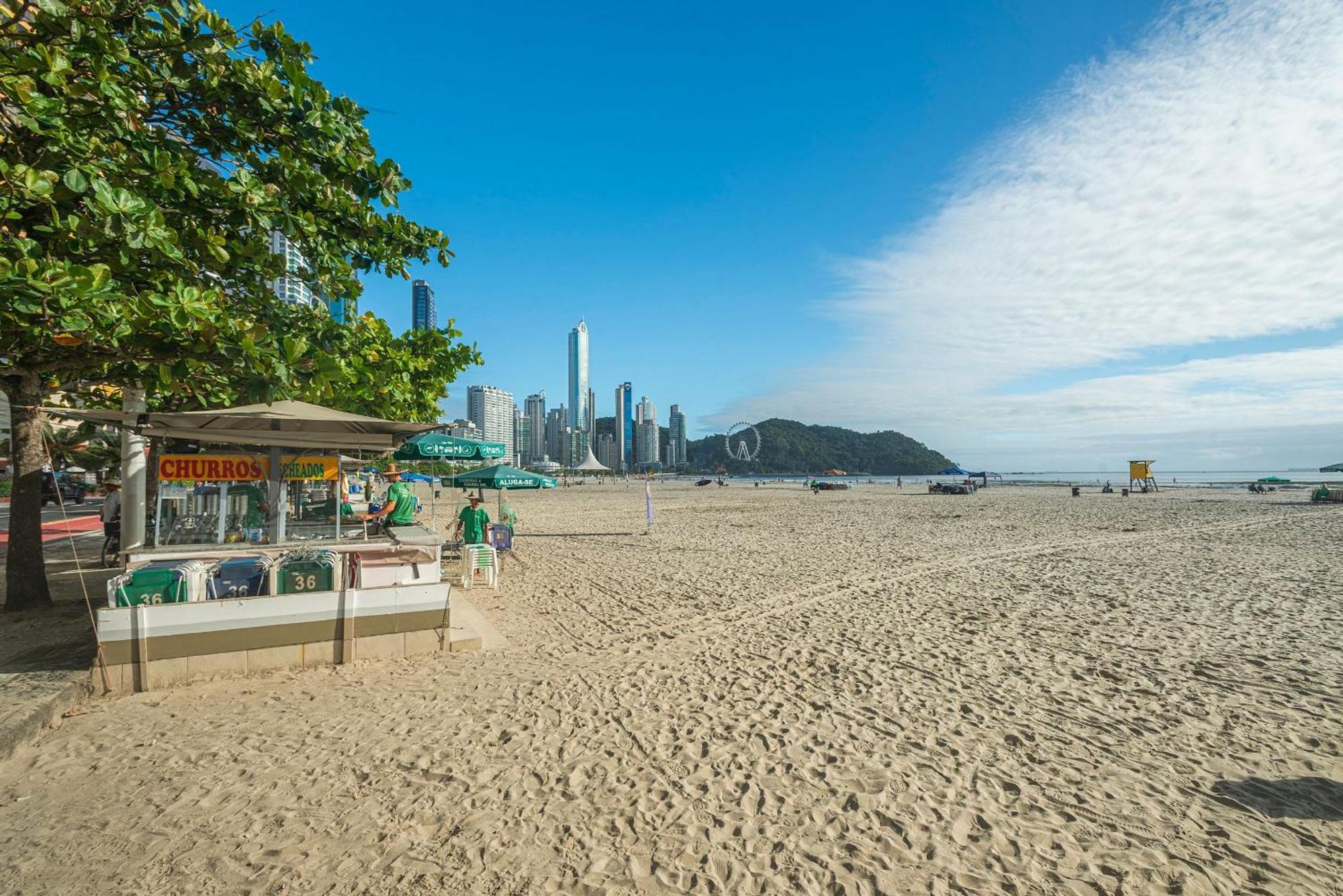 Itnc024- Ape Com 4 Quartos Na Av. Atlantica De Bc Casa de férias Balneario Camboriu